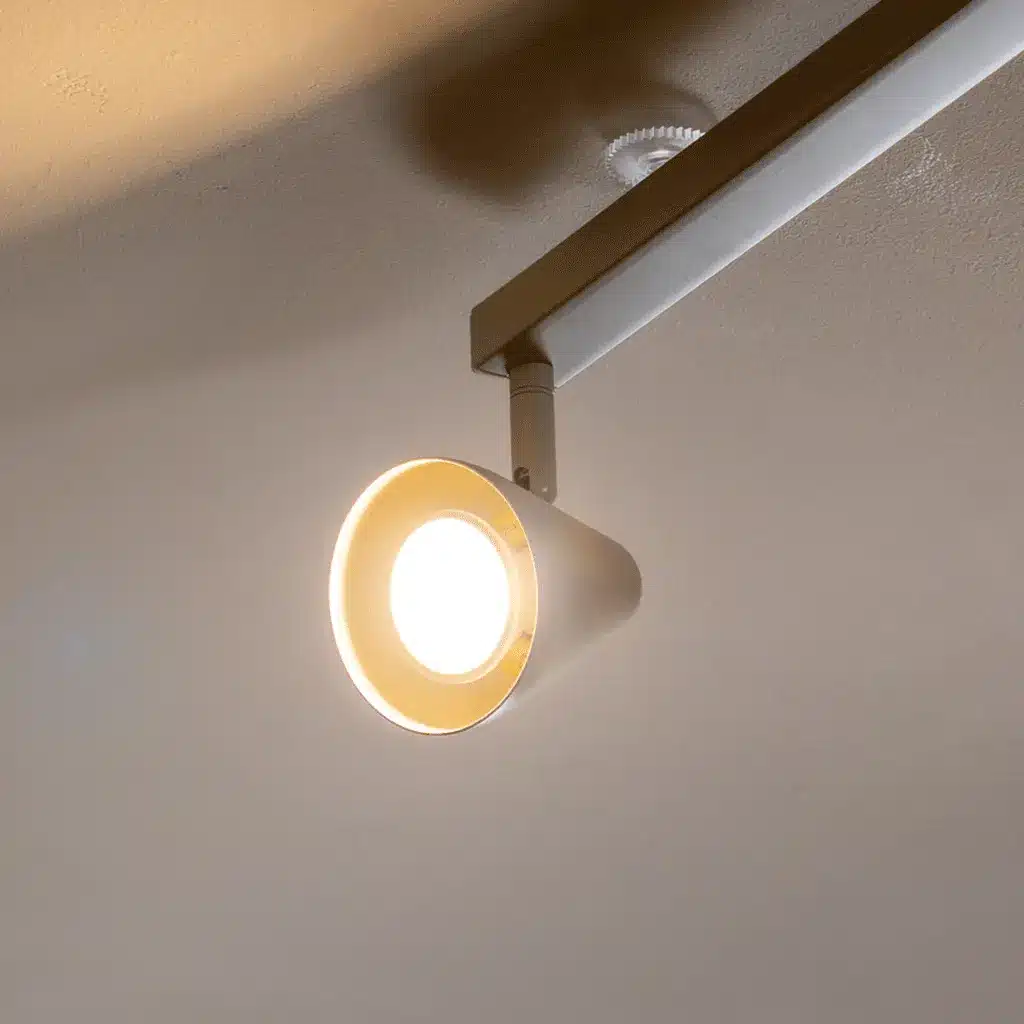 Lightswing® IKOAN Spot